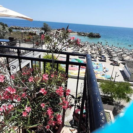 Vila Pe Plaja Nr 9 Saturn Bagian luar foto