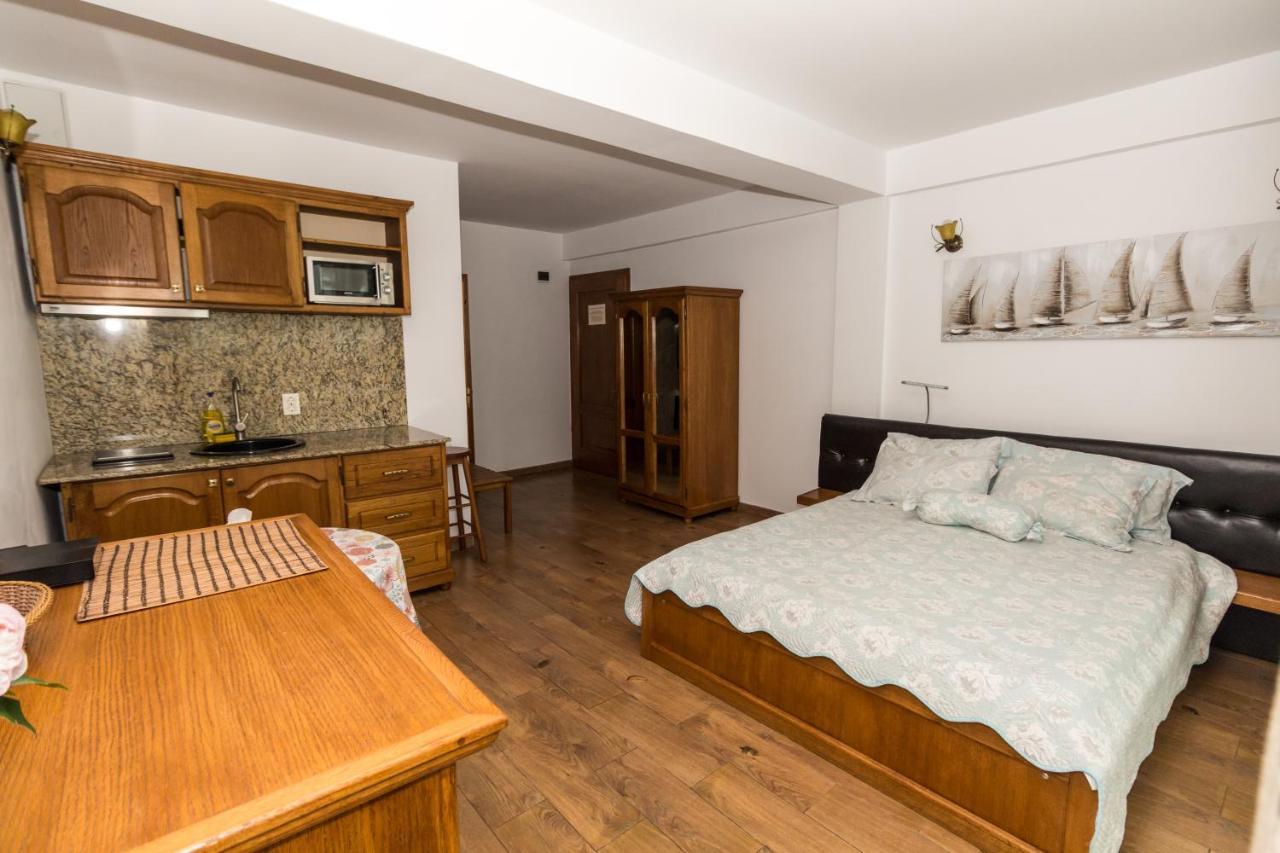 Vila Pe Plaja Nr 9 Saturn Bagian luar foto