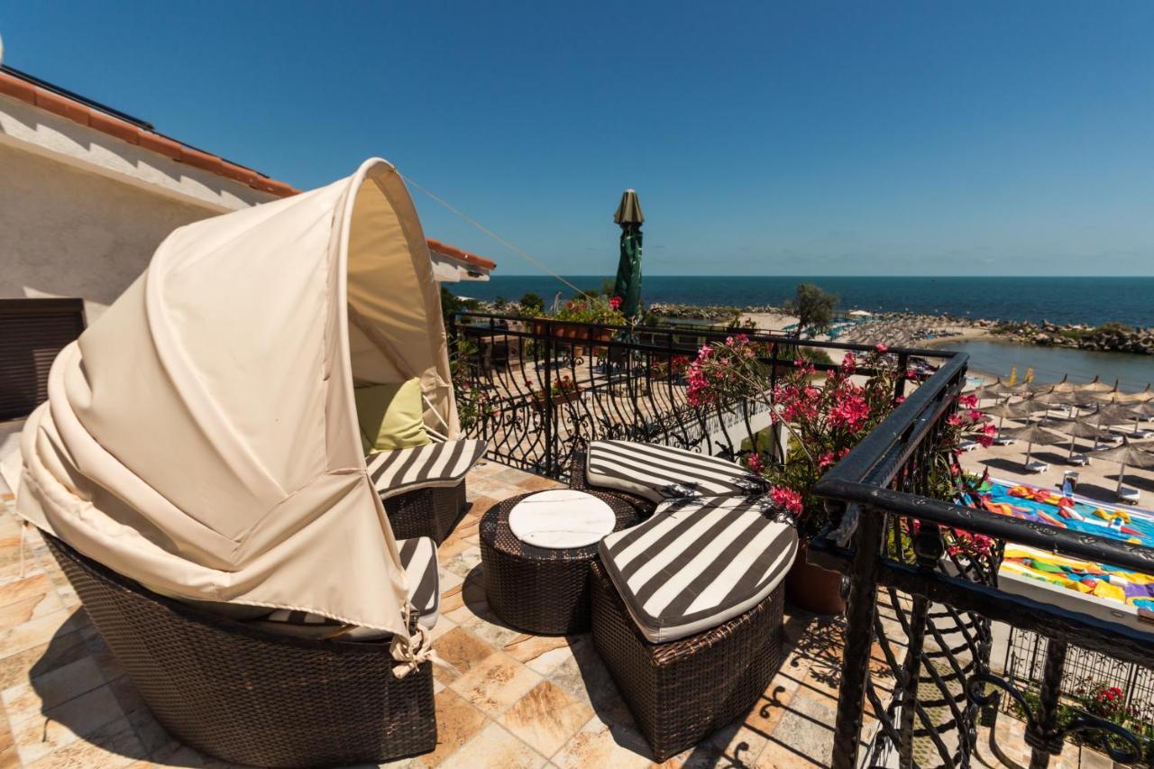 Vila Pe Plaja Nr 9 Saturn Bagian luar foto