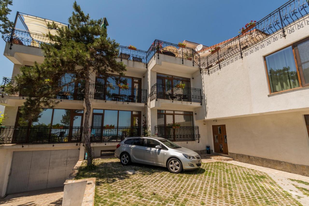 Vila Pe Plaja Nr 9 Saturn Bagian luar foto