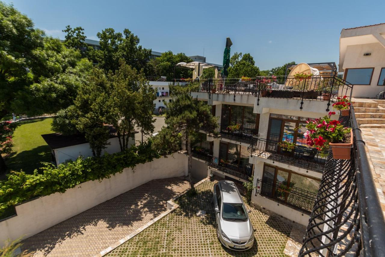 Vila Pe Plaja Nr 9 Saturn Bagian luar foto